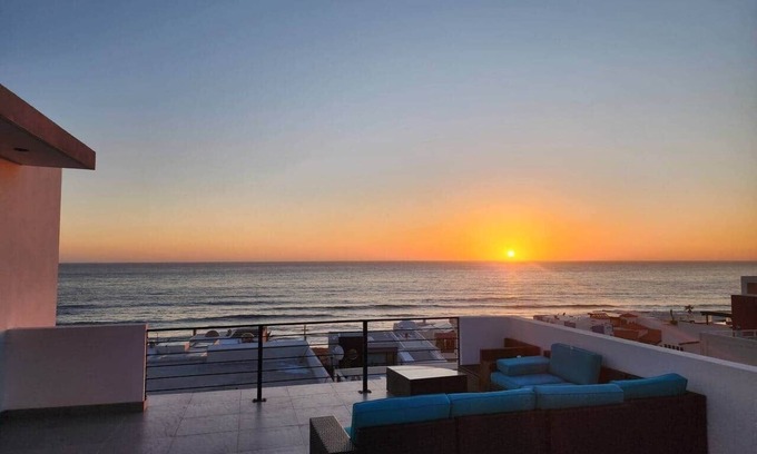 La Fonda Casa | Casa Gris Beach House