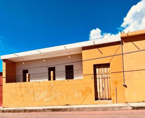 Tonila Casa | Casa Gualy
