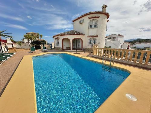 Pedreguer Villa | Casa Gwen avec vue mer proche Denia et Javea