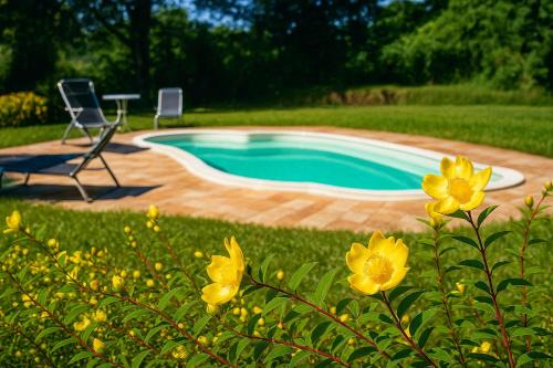 Macerata Casa | Casa il Girasole con piscina nelle Marche