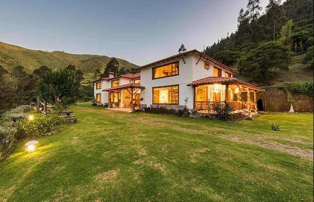 Guangopolo Cabina | Casa iLayaku