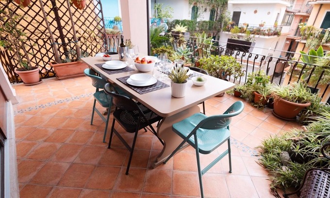 Mazzeo Apartamento | Casa Incanto in Taormina fraz. Mazzeo ,, Sicilia