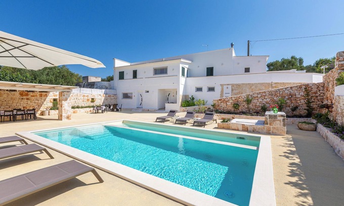 Fumarola Casa | Casa Itria by BarbarHouse