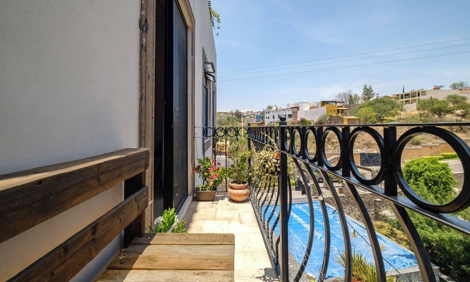 San Miguel de Allende Casa | Casa Itzae ​La Antigua Dog Friendly