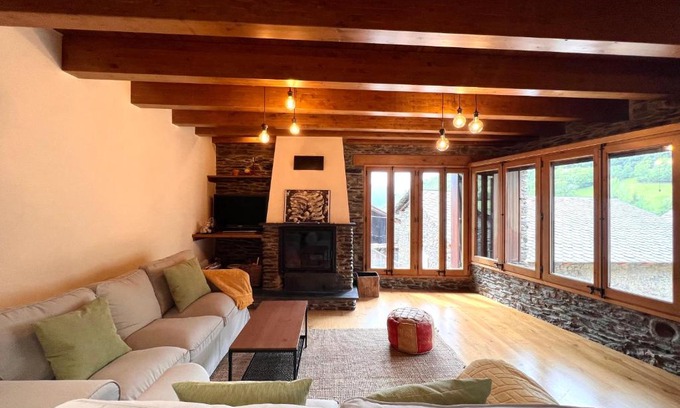 Vall de Cardos Casa | Casa L'Isard - Vall de Cardós - L'Amfitriona