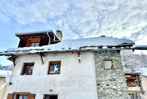 Saint-Veran Apartamento | CASA-La Lorraine lovely studio in a chalet St-Véran 4p