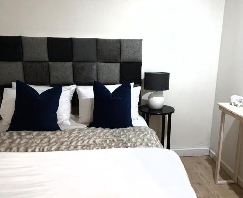 Westville Casa | Casa La Moore Self Catering Accomodation