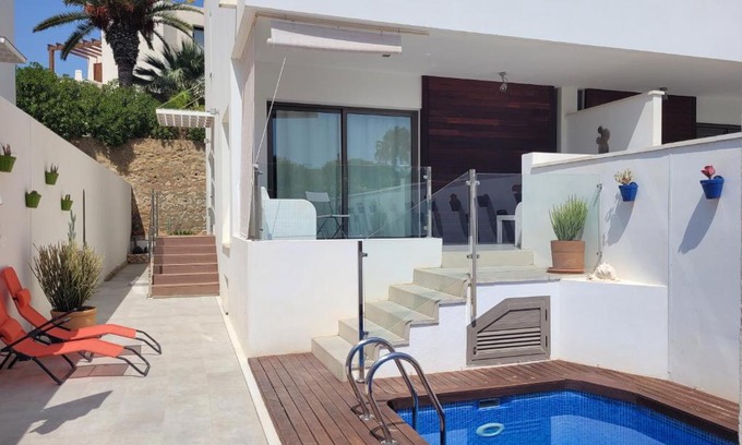 Agua Amarga Casa | CASA LA ROCA