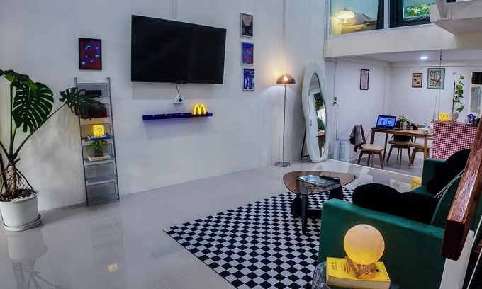 Hat Yai Casa | Casa La Vida/ 3BR 10 Mins to Lee Garden Unlimited WiFi With Free NETFLIX