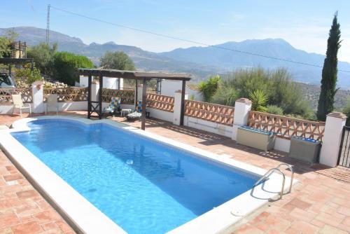 Viñuela Casa | Casa Lake Viñuela