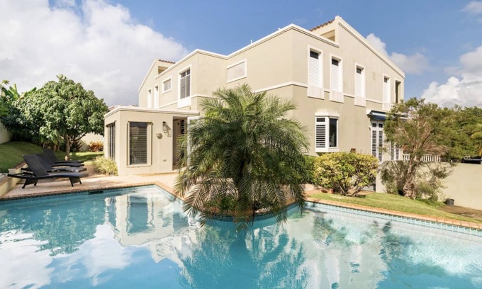 Candelero Abajo Casa | Casa Las Olas Tranquilas 6 Bedroom Luxury Beach House at Palmas del Mar