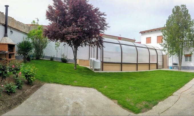 Pina de Esgueva Cabaña | Casa "Las Perchas" - Piscina climatizada