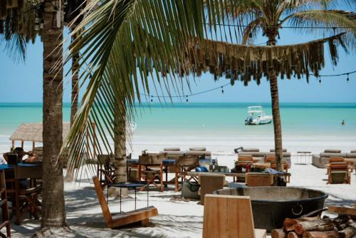 Isla Holbox Hotel | Casa Las Tortugas Petit Beach Hotel & Spa