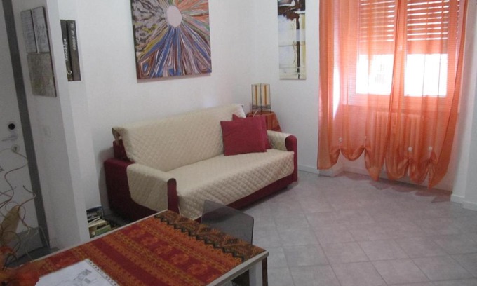 Isola del Bosco - Delle Corti Apartamento | Casa Laura
