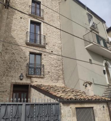 Castelmauro Casa | Casa lavaturo