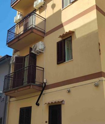Casteldaccia Apartamento | CASA LE CAVE