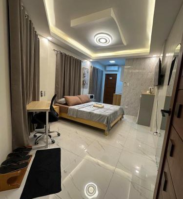 Imus Apartamento | Casa Leveria Unit 9 with Balcony, Inquire Parking Availability