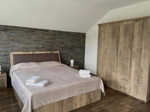 Curtea De Arges Apartamento | Casa Linda