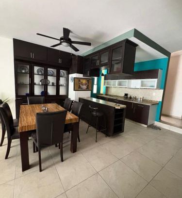 Club Deportivo Apartamento | Casa Lomas del mar
