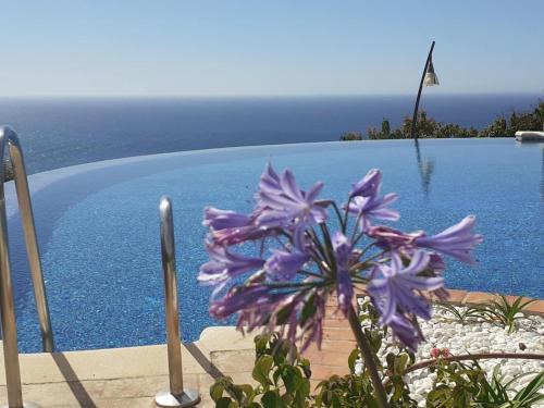 Velilla-Taramay Casa | Casa Londi, stijlvol vakantiehuis, infinity pool