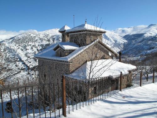 Guejar Sierra Casa | Casa Los Arbolitos