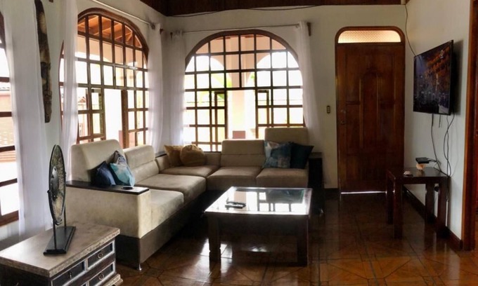 San Isidro de El General Casa | Casa Los Arcos, San Rafael