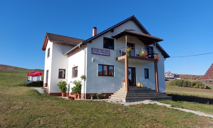 Bradu Casa | Casa Lucas