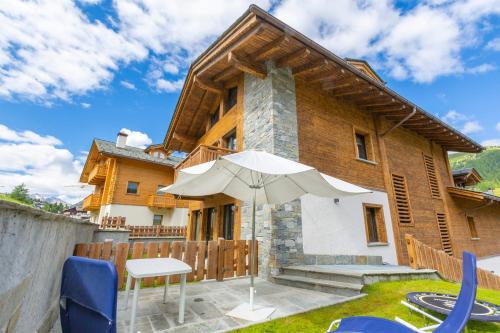 Livigno Apartamento | Casa Luminosa Ski in -Ski out 100m - Happy Rentals