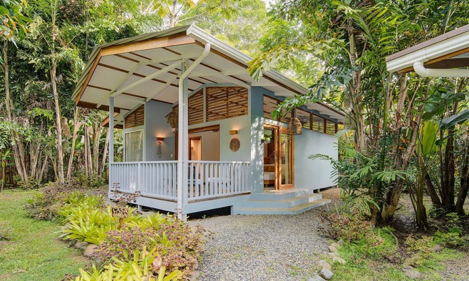 Puerto Viejo de Talamanca Chalet De Esquí | Casa Luna. En Siren Sanctuary Resort