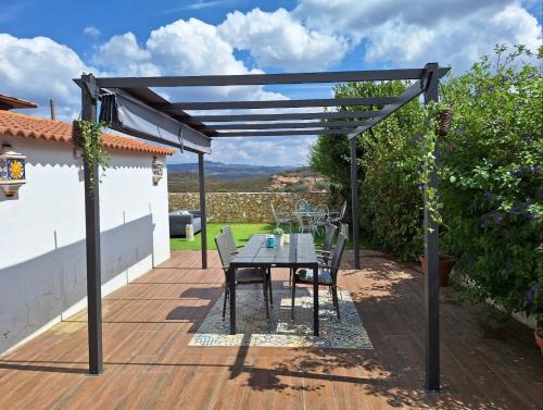 El Madrono Casa | CASA MARGARITA