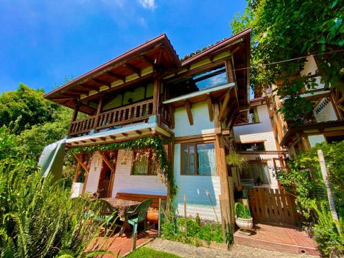 Cumbayá Cama Y Desayuno | Casa Magnolia