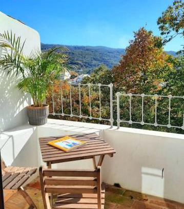 Monchique Apartamento | Casa Malva - Traditional townhouse apartment