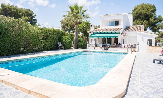 Costa Nova Apartamento | Casa María Top Floor Studio Apartment with Swimming Pool
