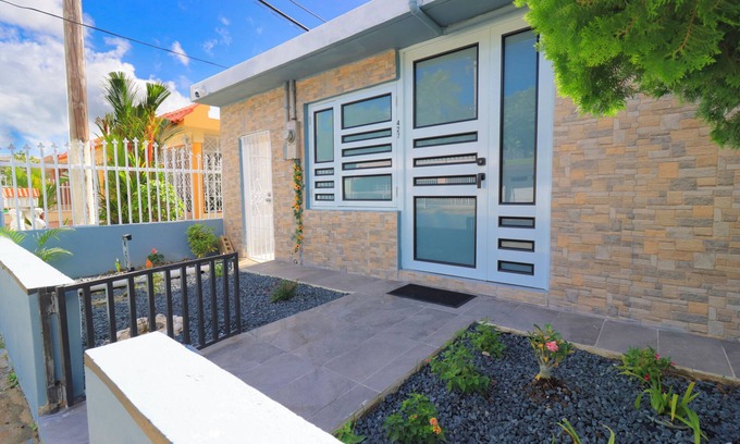 Sabana Abajo Casa | Casa Mar Y Sol in Vistamar, PR – - 5 Minutes From Airport and Beaches