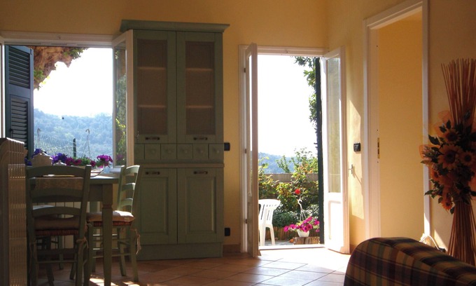 Vasia Casa | Casa Margherita, cozy house in the ancient village, quiet location