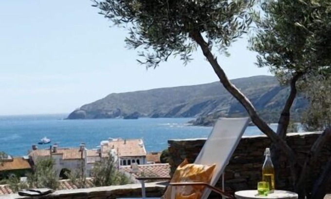 Cadaqués Casa | Casa Margot Vistas a la bahía ,centrica,con piscina , jardín privado ,
