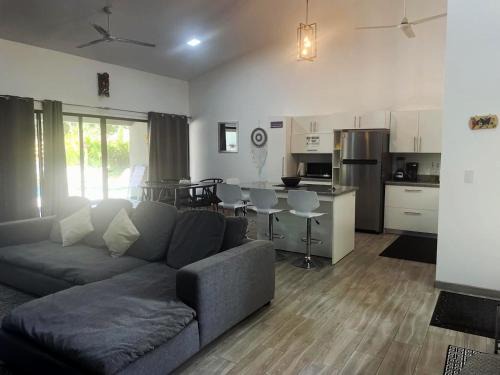 Tamarindo Apartamento | Casa Mari Black Stallion