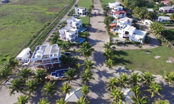 Barrio El Paraiso Casa | Casa Mariana en Playa de Tela, Honduras