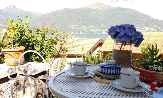 Acquaseria Apartamento | Casa Mariuccia - Jardín cerca del lago!