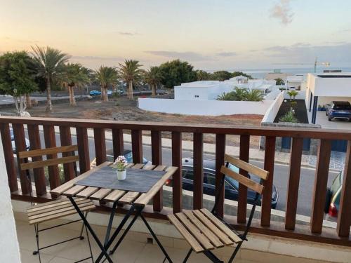 Puerto Calero Apartamento | Casa Marla mit 3 Schlafzimmern und 2 Badezimmern