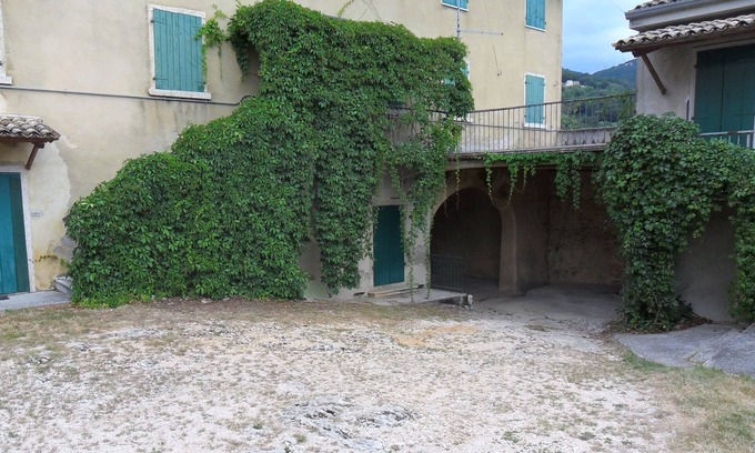 Caprino Veronese Casa | Martini House, ubicado en las verdes colinas del Lago de Garda