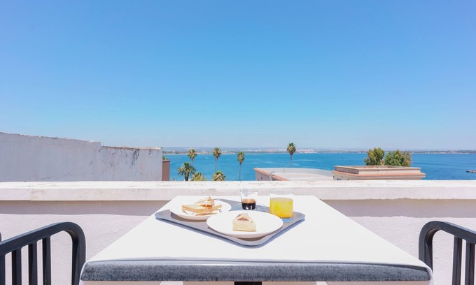 Isola del Borgo Antico Cama Y Desayuno | Casa Matilde