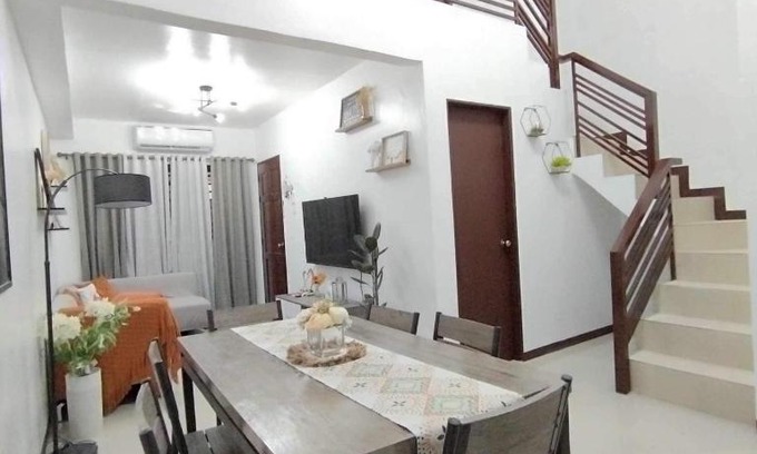 Lipa Apartamento | Casa Mercado III