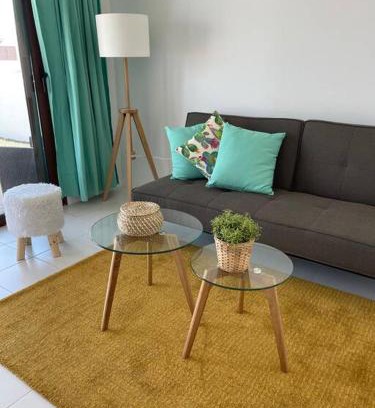 Playa Honda Apartamento | CASA MESANA Nuevo cama King size en playa con AIRE ACONDICIONADO