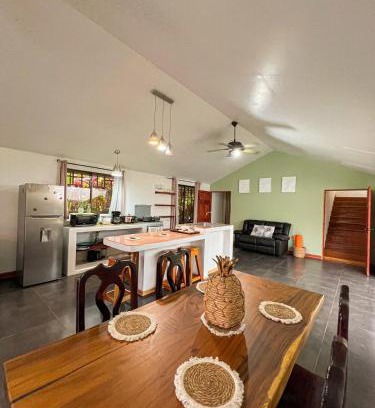 Puerto Jiménez Casa | Casa Miel Dulce Escapada en el Paraíso