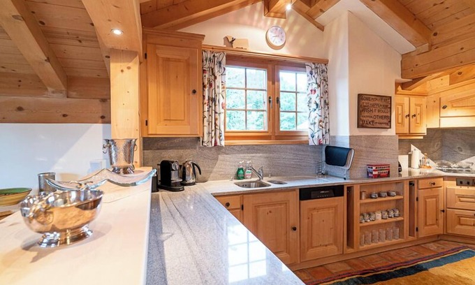 Laax Apartamento | Casa Miez Penthouse, ca. 126m2, can accommodate 6 guests and is located in Laax.