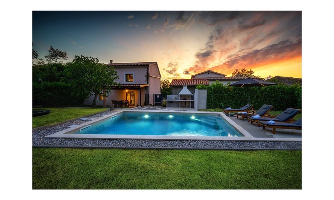 Gornja Nugla Casa | Casa Milena - Holiday stone house with a private pool/hill view/peaceful