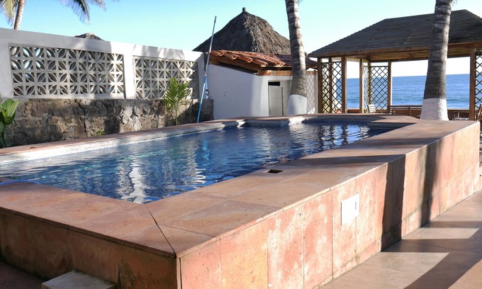 Santa Cruz Casa | Casa Mister Ken pie de playa Los Cocos