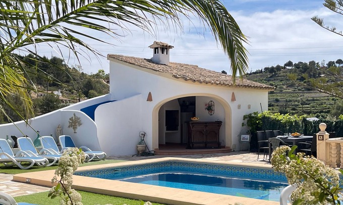 Fustera Villa | CASA MORA- Encantadora villa rústica con piscina privada