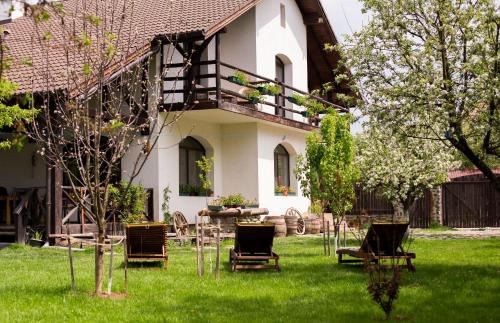 Cartisoara Casa | Casa Mosului - Transfăgărășan Bed & Breakfast